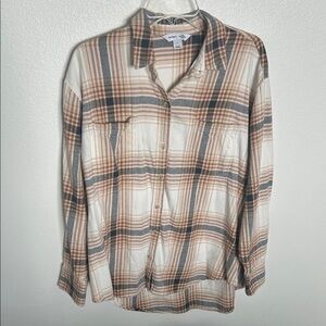 Plaid Flannel Button-Up Shirt
